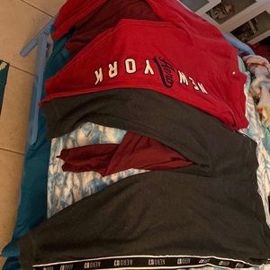 Two pair of pants Aeropostale(L)